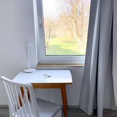 Huebsches In Ehemaliger Gaertnerei Vakantiehuis