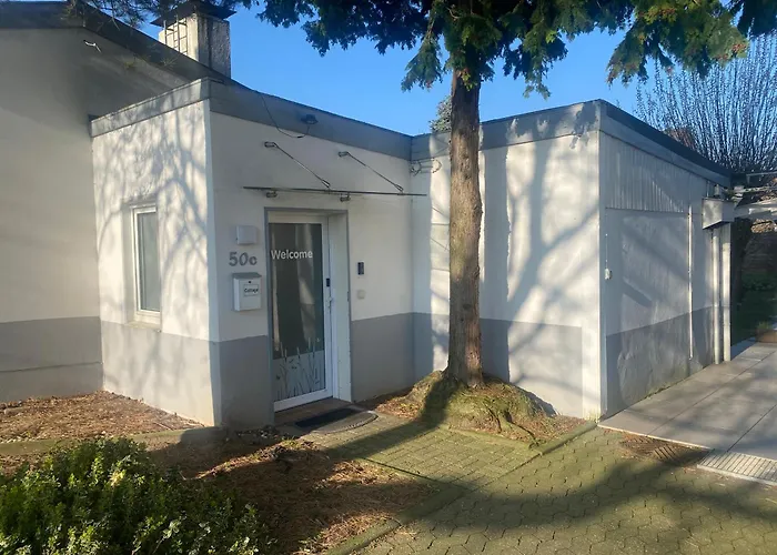 Huebsches In Ehemaliger Gaertnerei *