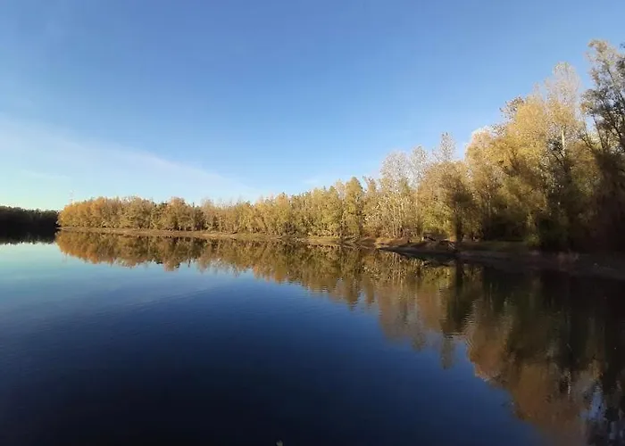 Huebsches In Ehemaliger Gaertnerei Feriehus *