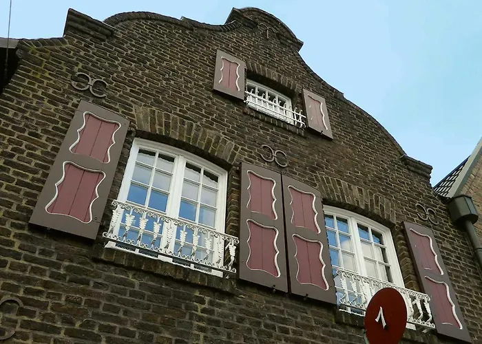 Huebsches In Ehemaliger Gaertnerei